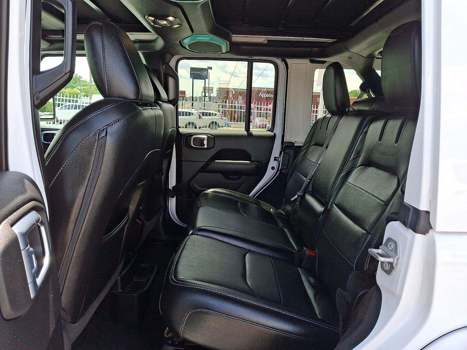 Used 2021 Bright White Clearcoat Jeep Unlimited Sahara image 12