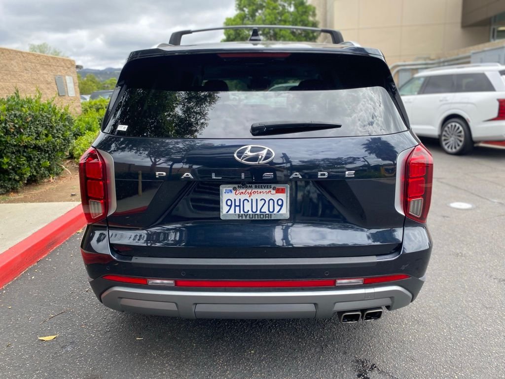 Used 2023 White Hyundai Limited image 8