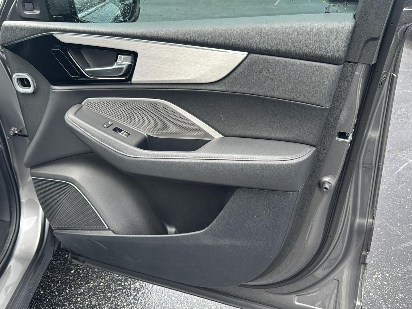 Used 2024 Liquid Carbon Metallic Acura Base image 14