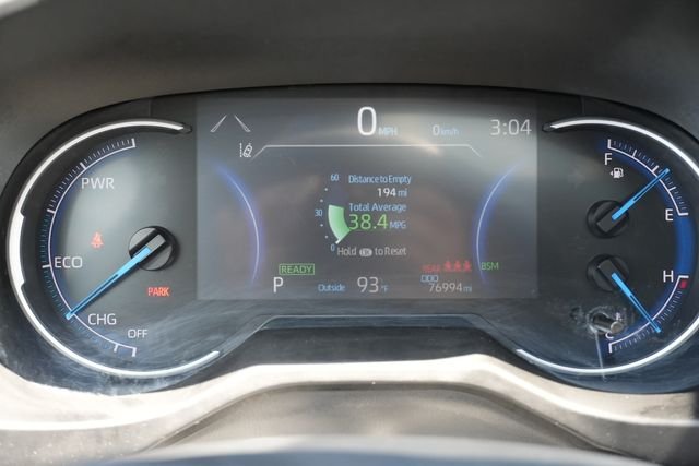 Used 2024 White Toyota XLE image 31