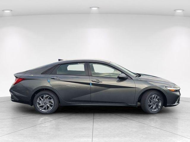 New 2026 Gray Hyundai Blue image 8