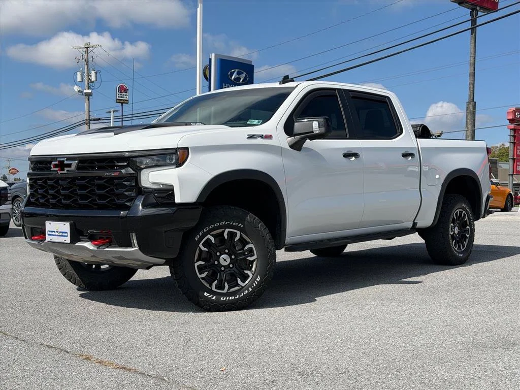 Used 2023 White Chevrolet ZR2 image 2
