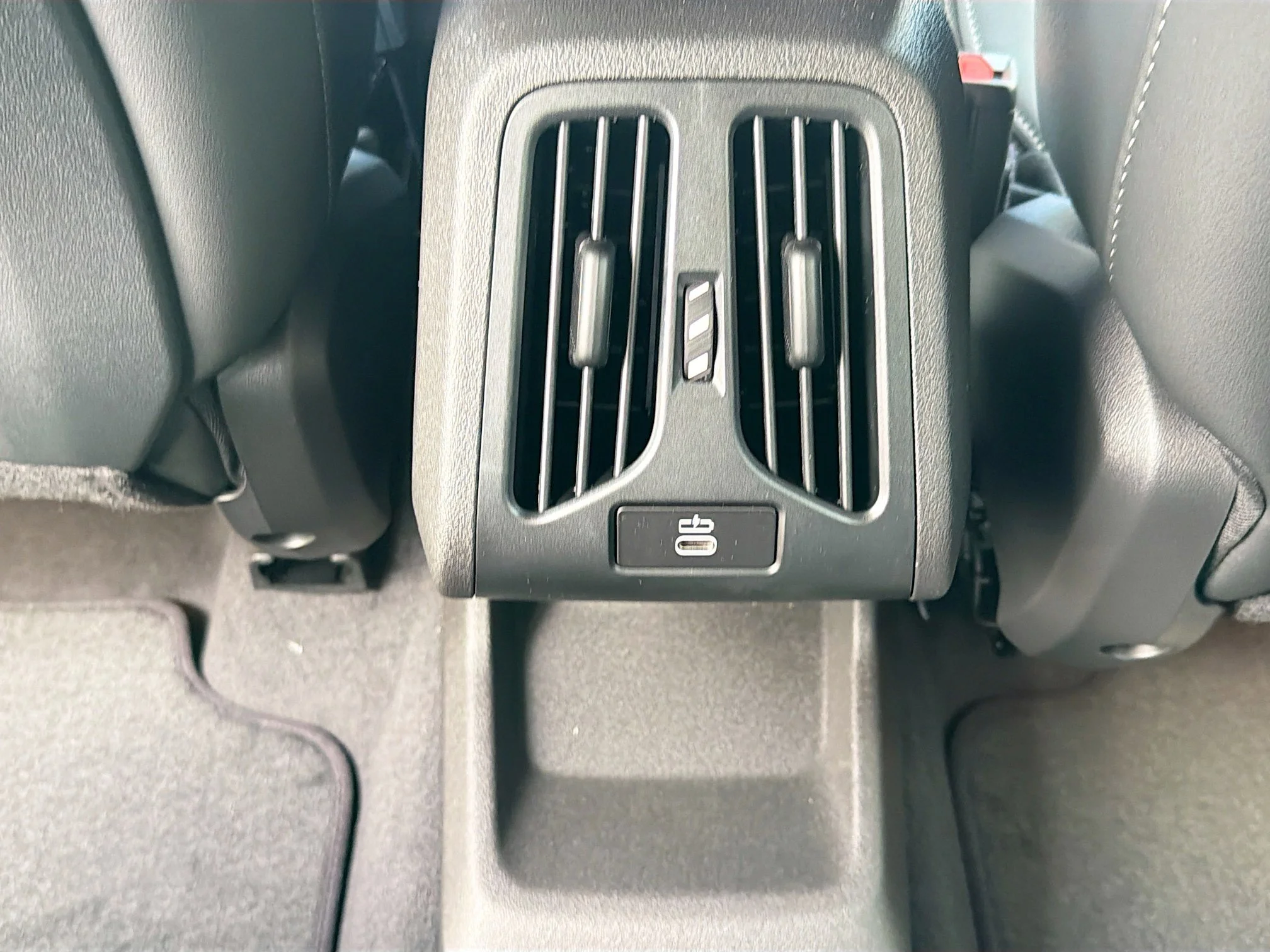 New 2026 Alpine White BMW xDrive28i image 20