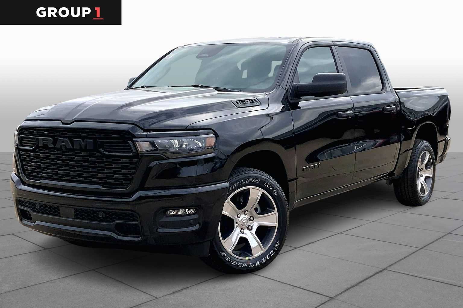 2026 RAM 1500 Pickup Express