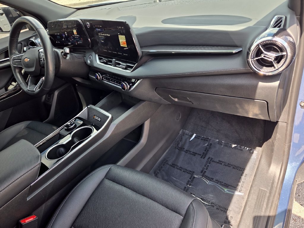 2026 Chevrolet Equinox LT - Photo 16