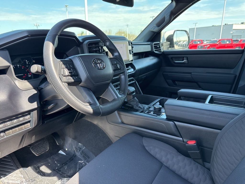 2026 Toyota Tundra SR5 - Photo 9