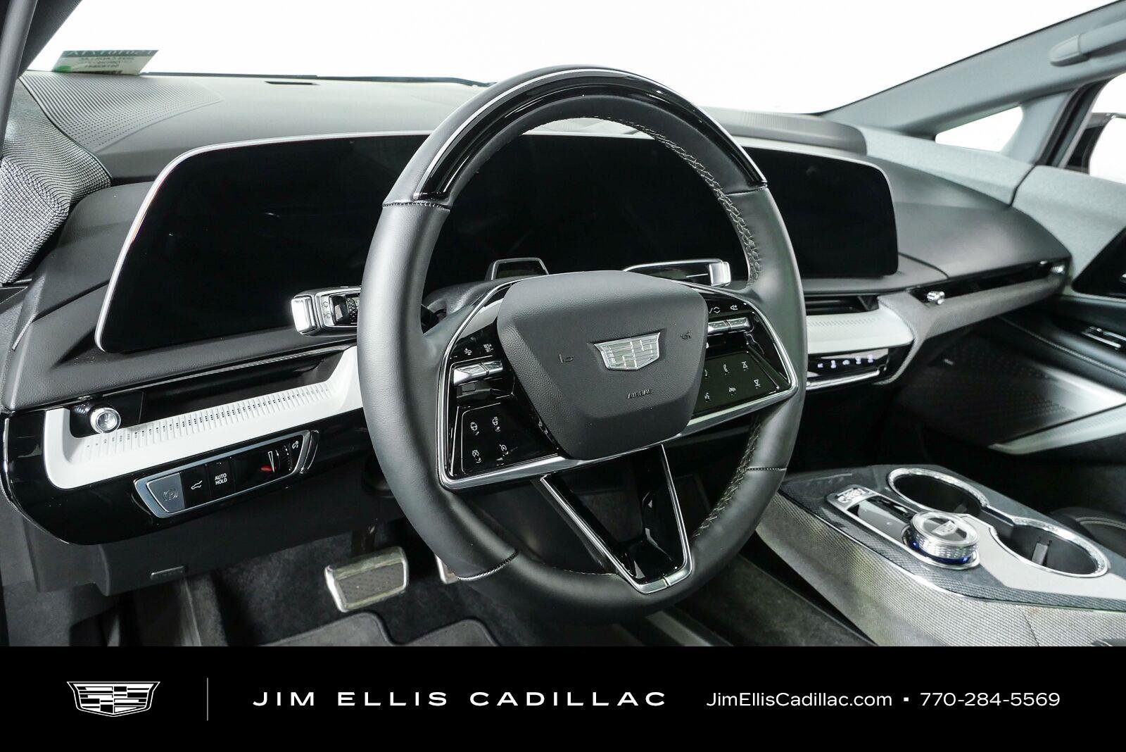Used 2025 Crystal White Tricoat Cadillac Luxury 1 image 4