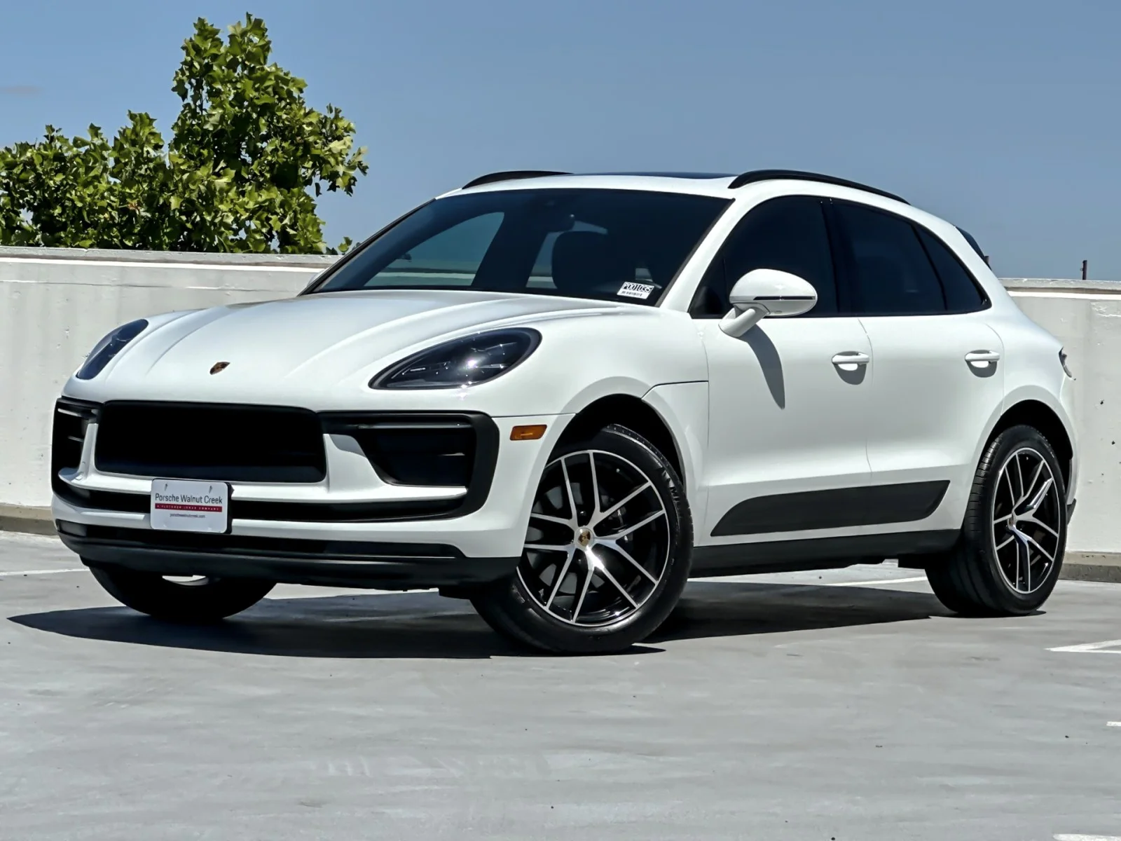 2022 Porsche Macan