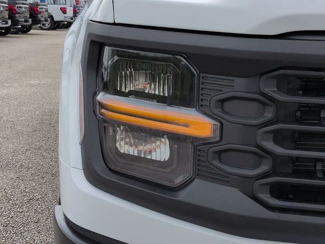 New 2026 Oxford White Ford XL image 10