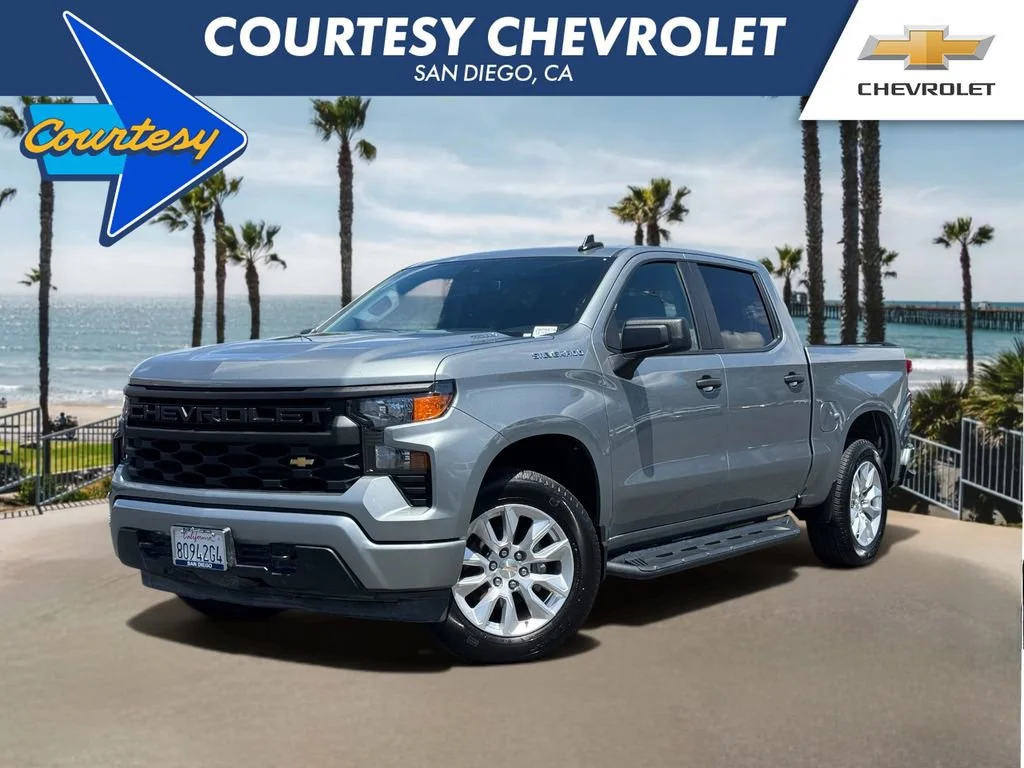 2026 Chevrolet Silverado 1500 Custom Crew Cab Short Box's photo