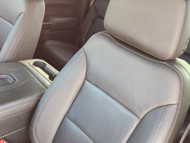 Used 2022 SHADOW GRAY METALLIC Chevrolet RST image 24