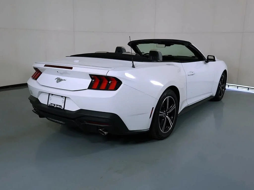 Used 2024 White Ford EcoBoost Premium image 14
