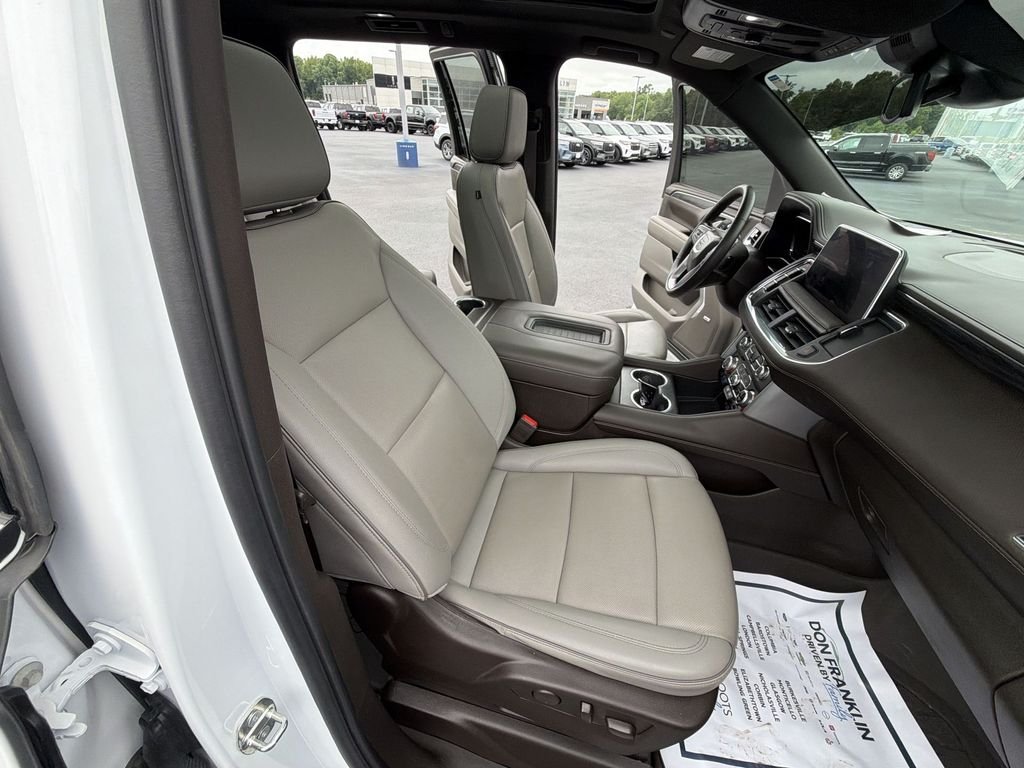 Certified Used 2023 White GMC SLT image 32