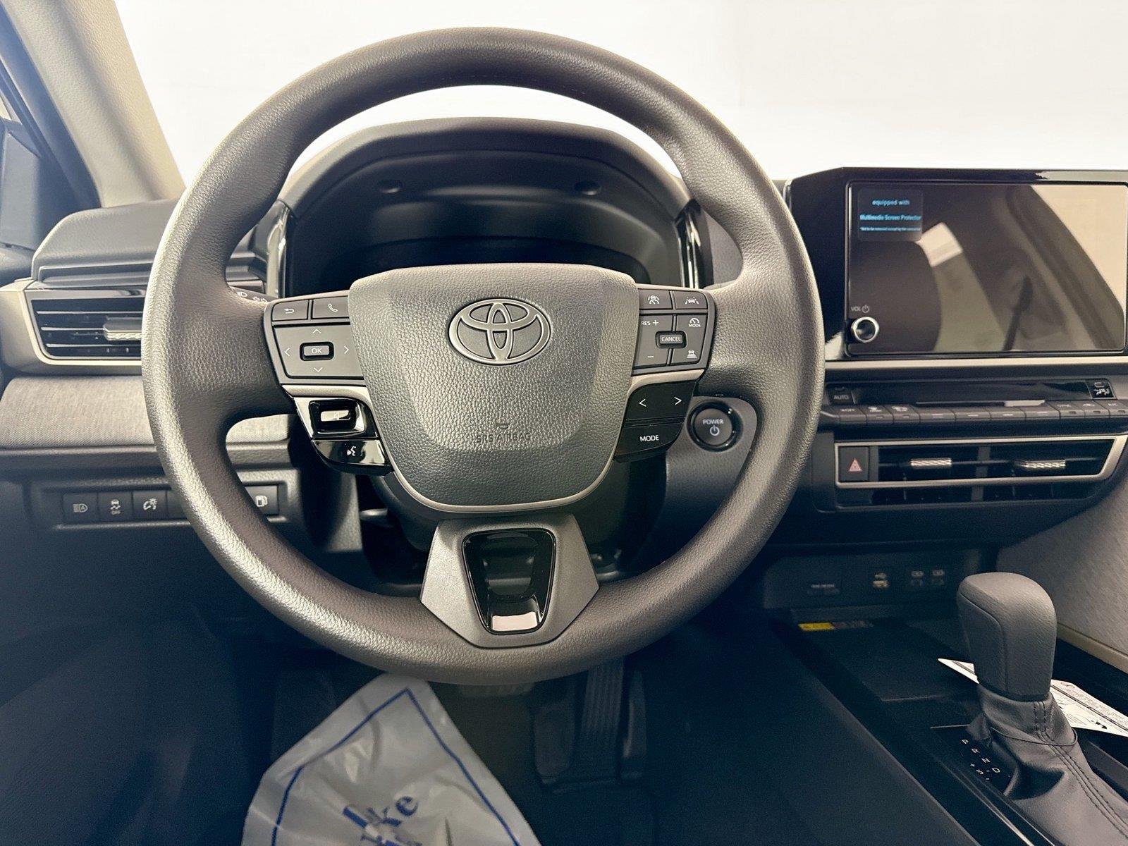 New 2026 Midnight Black Metallic Toyota LE image 34