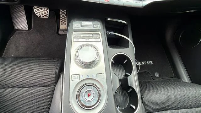Used 2023 White Genesis 2.5T image 28