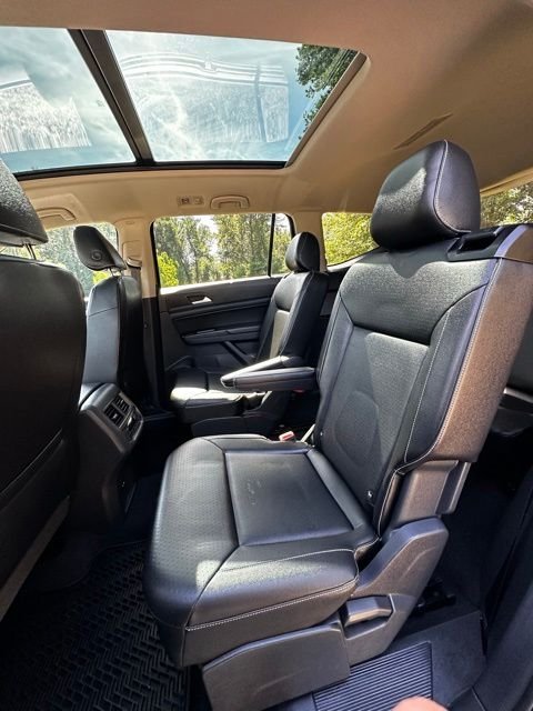 2021 Volkswagen Atlas SE w/Tech - Photo 15