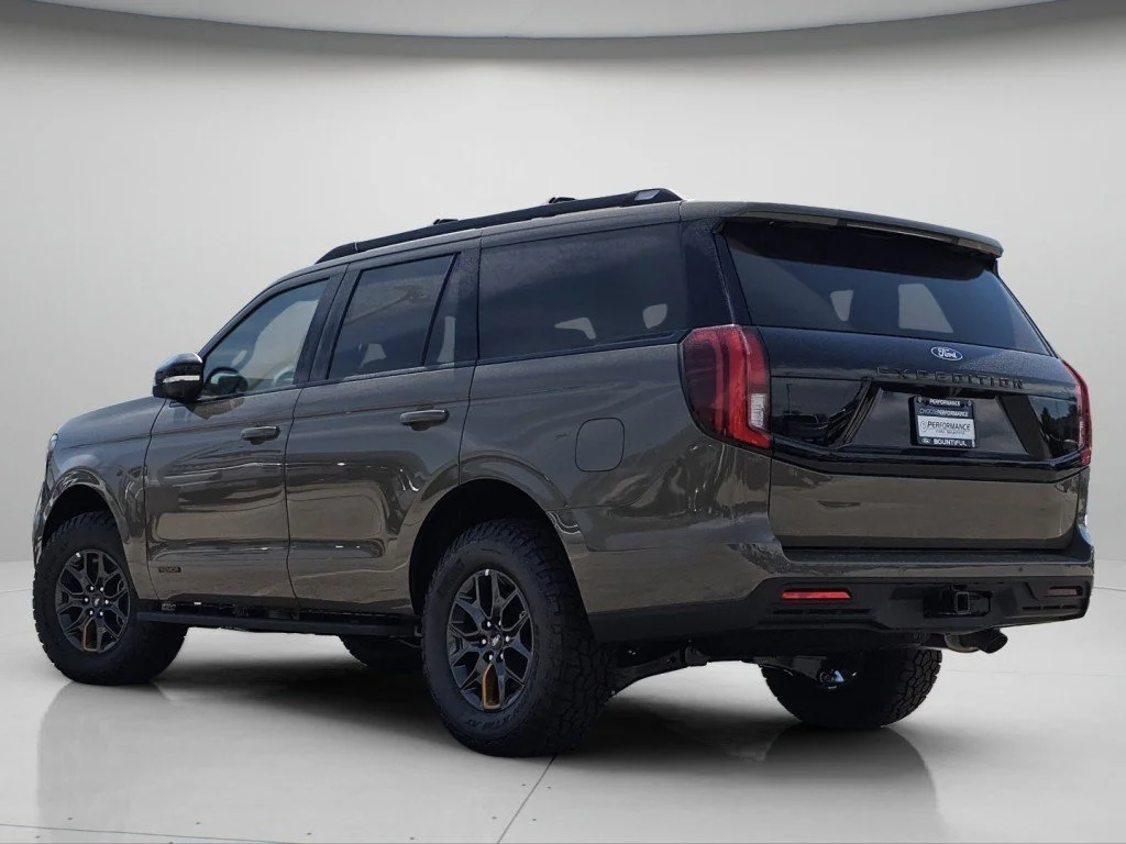 New 2027 Gray Ford Tremor image 25