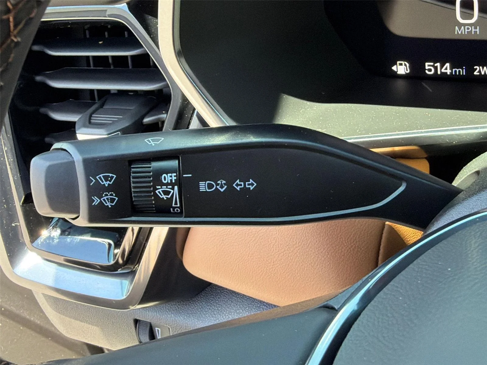 2026 GMC Canyon AT4 - Photo 25