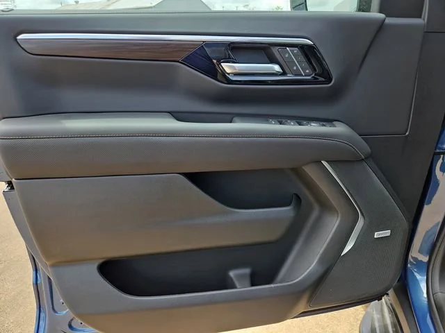 2026 Chevrolet Tahoe Premier - Photo 17