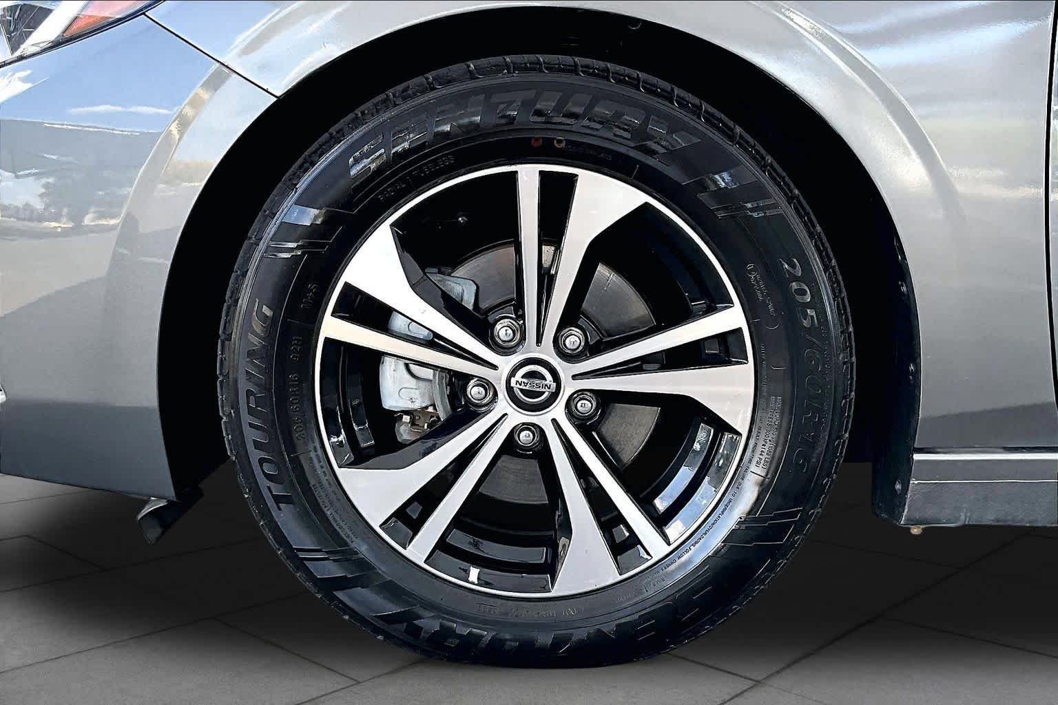 Used 2023 Gun Metallic Nissan SV image 10