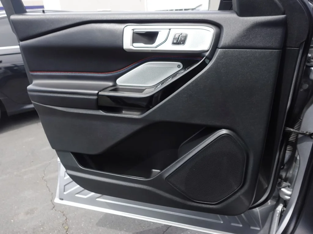 Used 2023 Silver Metallic Ford ST image 21