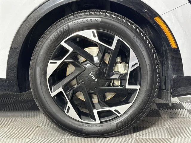 Used 2025 Gray Kia SX-Prestige image 11