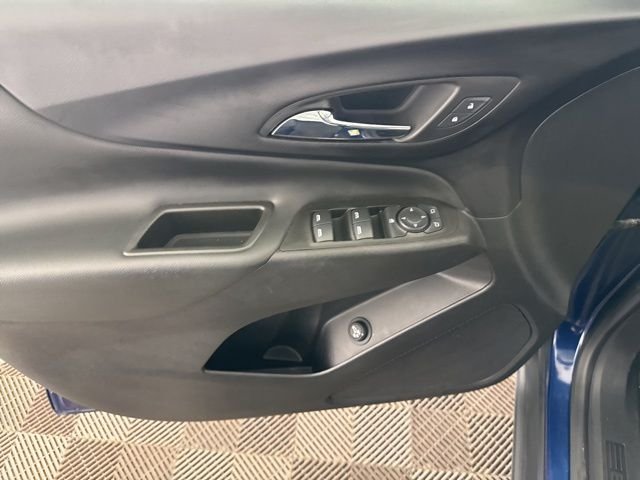 Used 2023 Blue Chevrolet LT image 18
