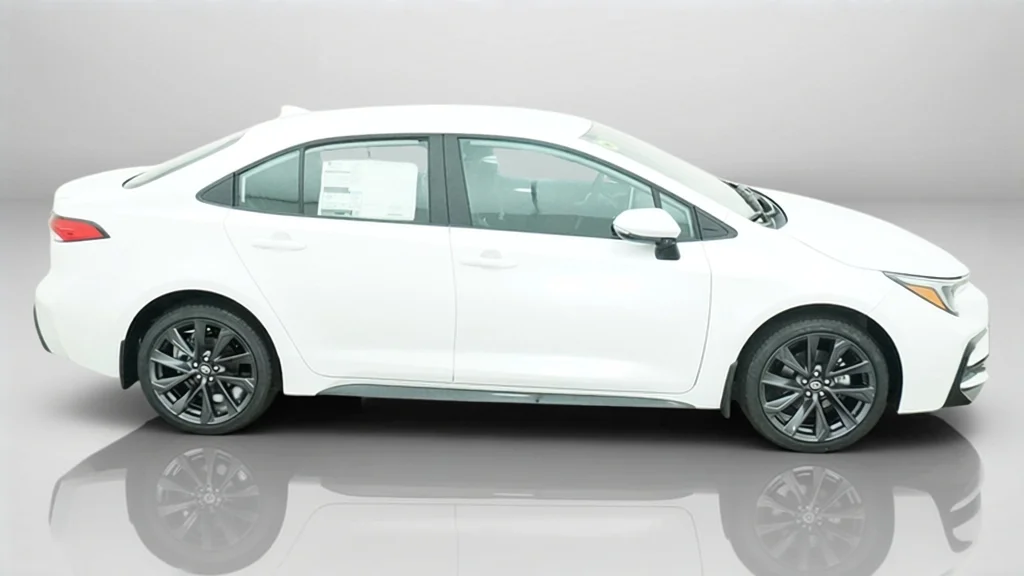 New 2027 Wind Chill Pearl Toyota SE image 7