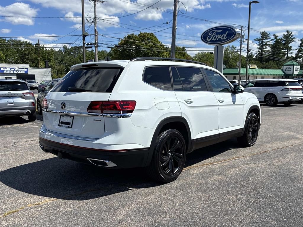 Used 2023 White Volkswagen 3.6L V6 SE w/Technology image 7