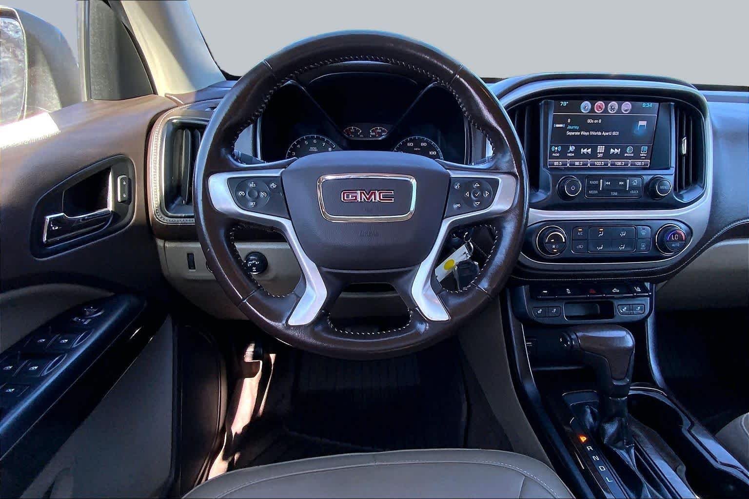 Used 2017 Summit White GMC 4WD SLT image 5