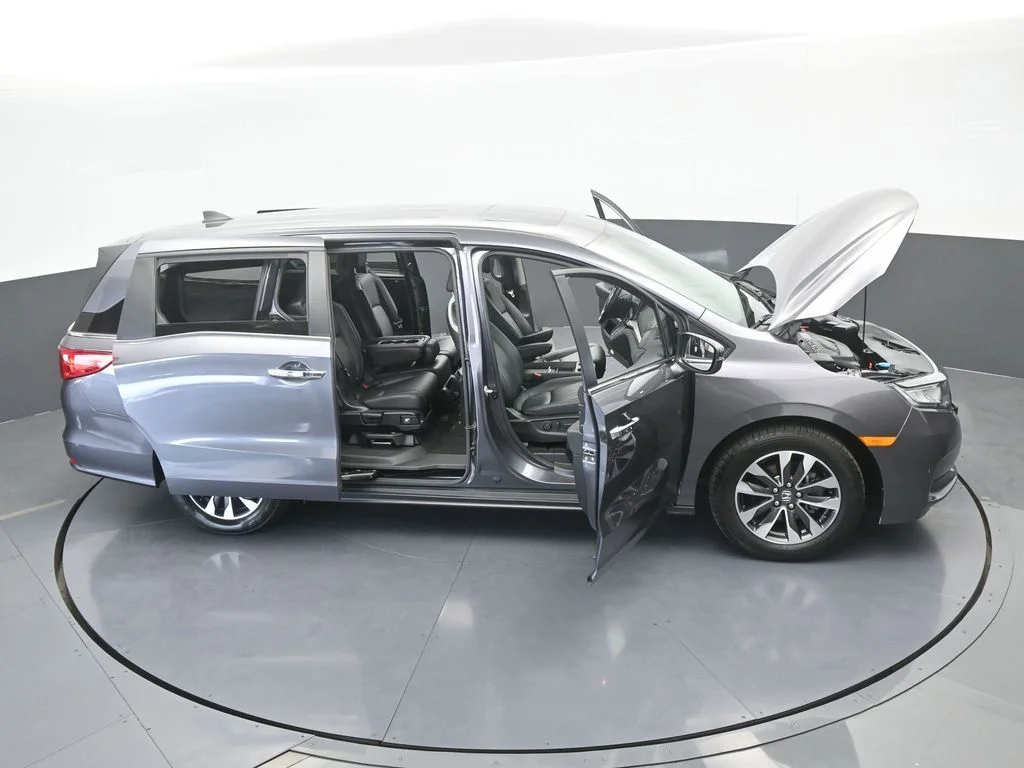 Used 2024 Gray / Black Honda EX-L image 76