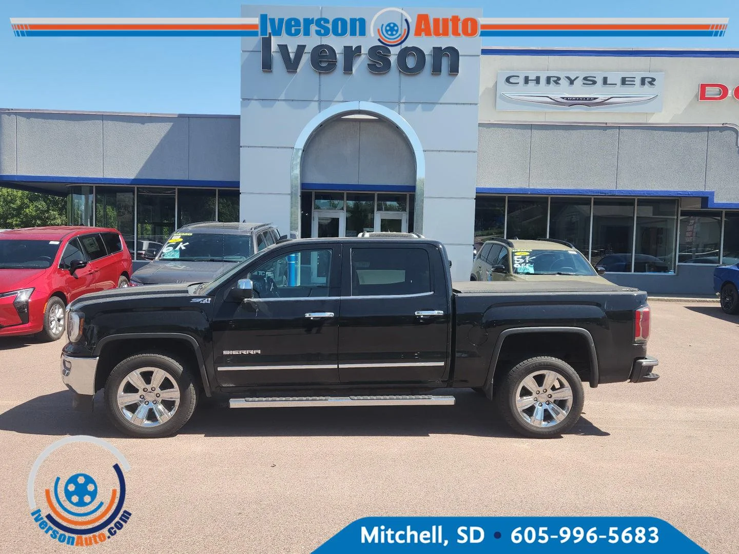 Used 2018 Black GMC SLT image 1