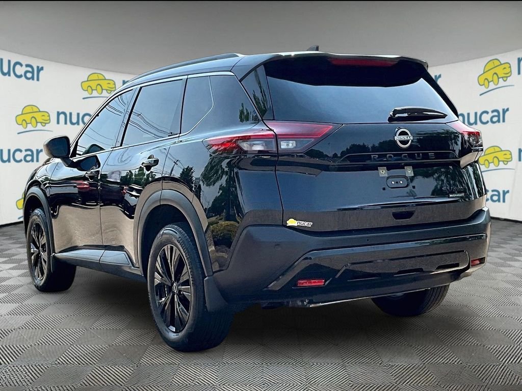 Used 2023 Black Nissan SV image 4