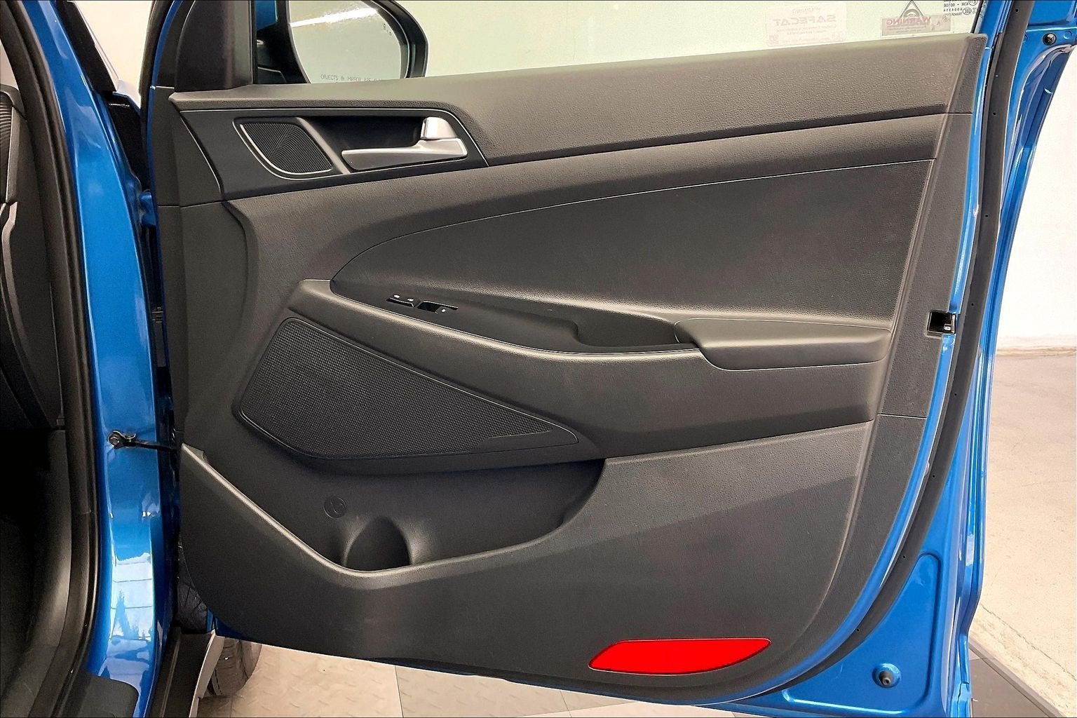 Used 2020 Aqua Blue Hyundai Value image 26