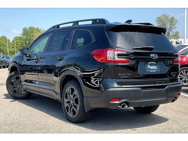 New 2026 CRYSTAL BLACK SILICA Subaru Onyx Edition Touring 7-Passenger image 4
