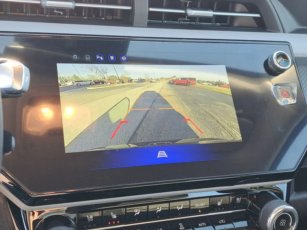 2027 Chevrolet Bolt RS - Photo 13