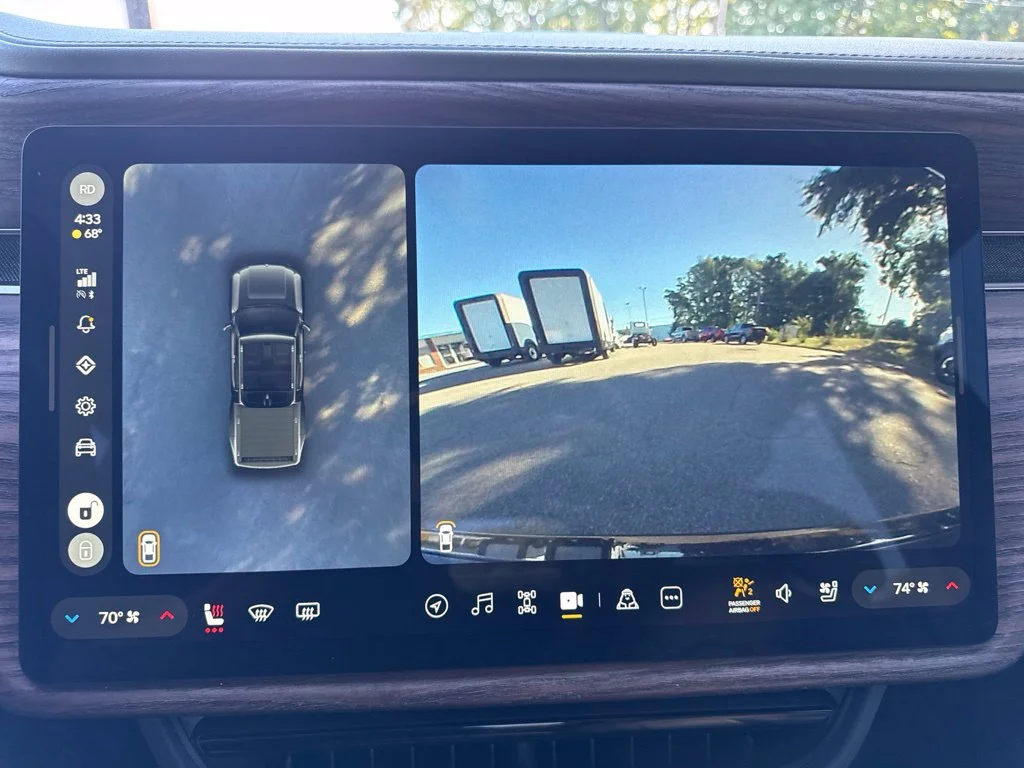 Used 2022 Black RIVIAN Adventure Package image 26