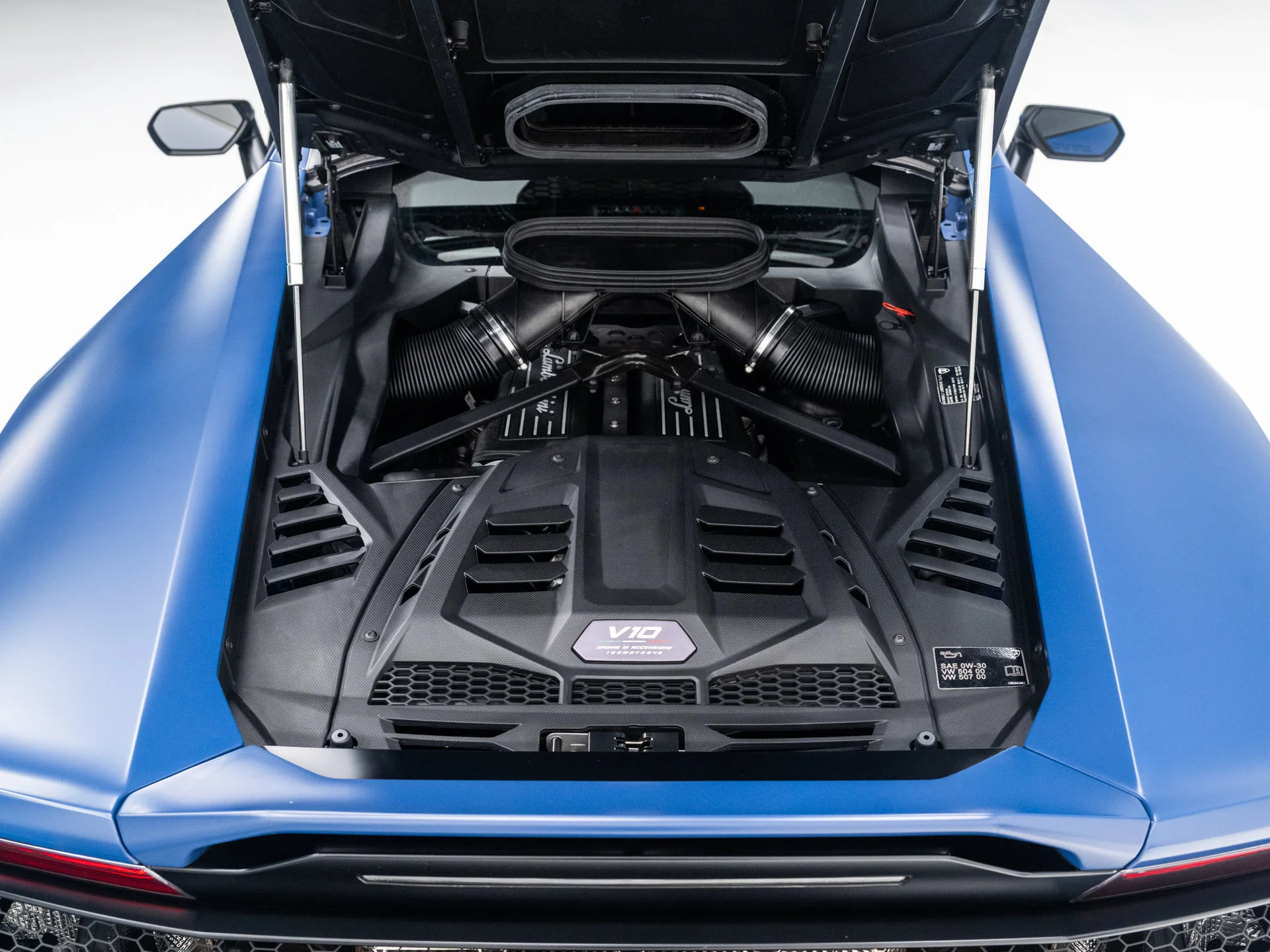 Used 2023 Blu Grifo Matte Lamborghini  image 61