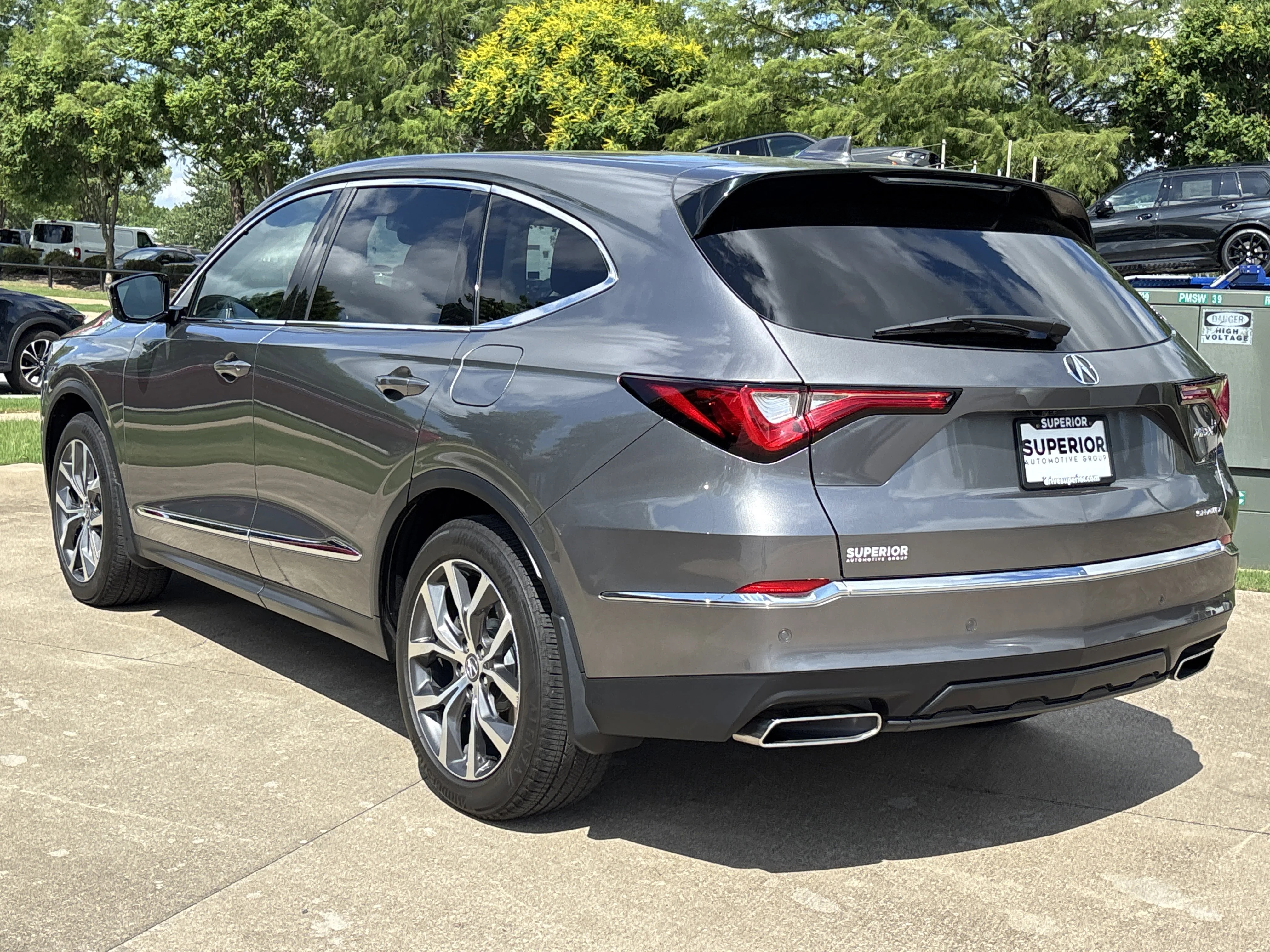 Used 2024 Liquid Carbon Metallic Acura SH-AWD w/Tech Pkg image 9