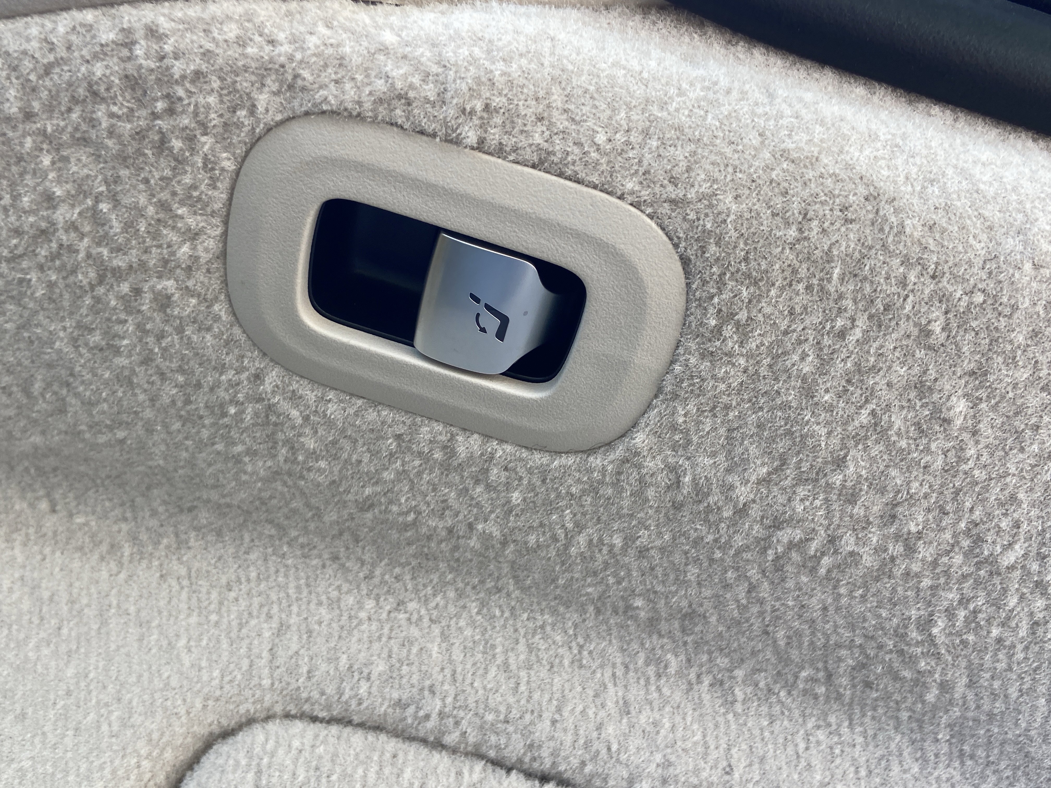 New 2026 MANUFAKTUR Moonlight White Metallic Mercedes-Benz EQS 450 4MATIC® Sedan image 12