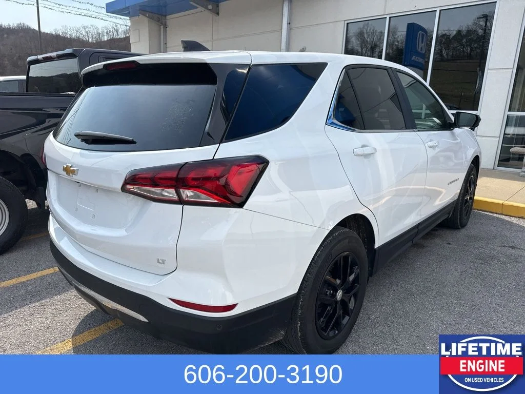Used 2024 White Chevrolet LT image 8