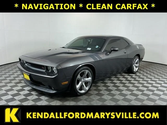 Used 2014 Crystal Metallic Dodge R/T image 1