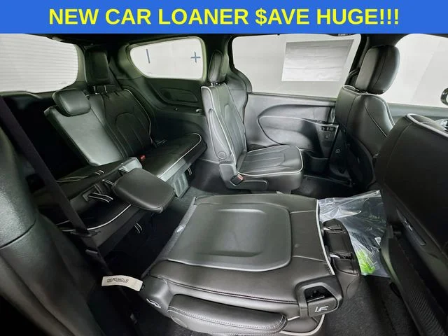 2026 Chrysler Pacifica Limited - Photo 28