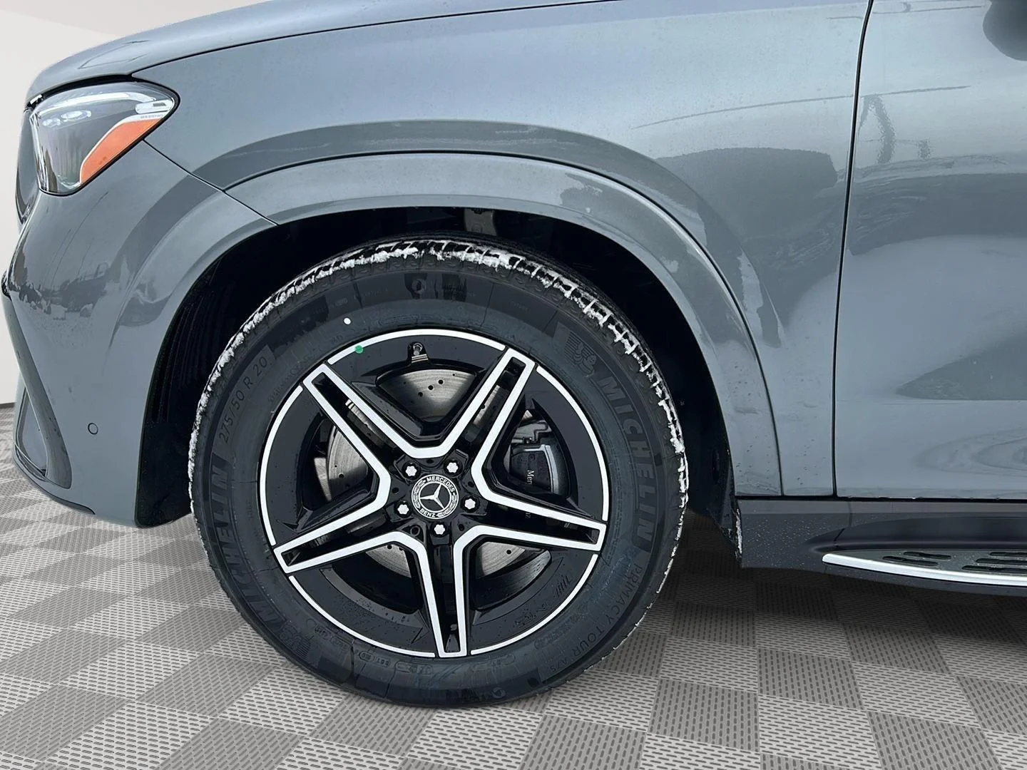New 2026 Selenite Grey Metallic Mercedes-Benz GLE 350 image 9