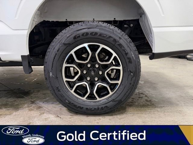 Certified Used 2023 Oxford White Ford XLT image 8