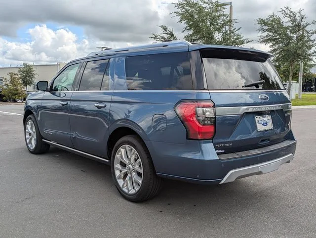 Used 2018 Blue Metallic Ford Platinum image 5