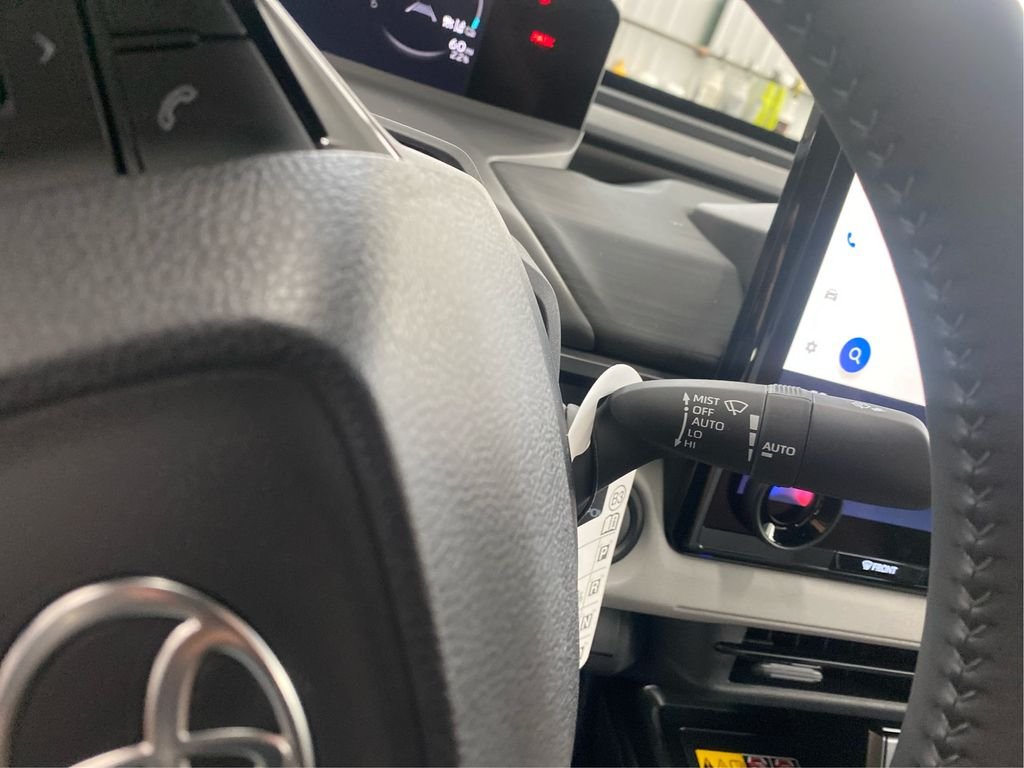 New 2026 Overcast Toyota  XSE image 18