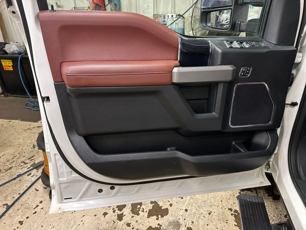 Used 2021 White Ford Platinum image 15