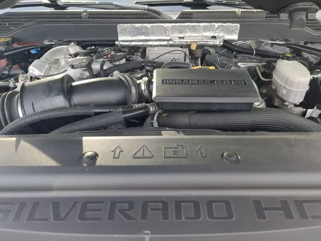 Used 2018 SILVER ICE METALLIC Chevrolet LTZ image 30