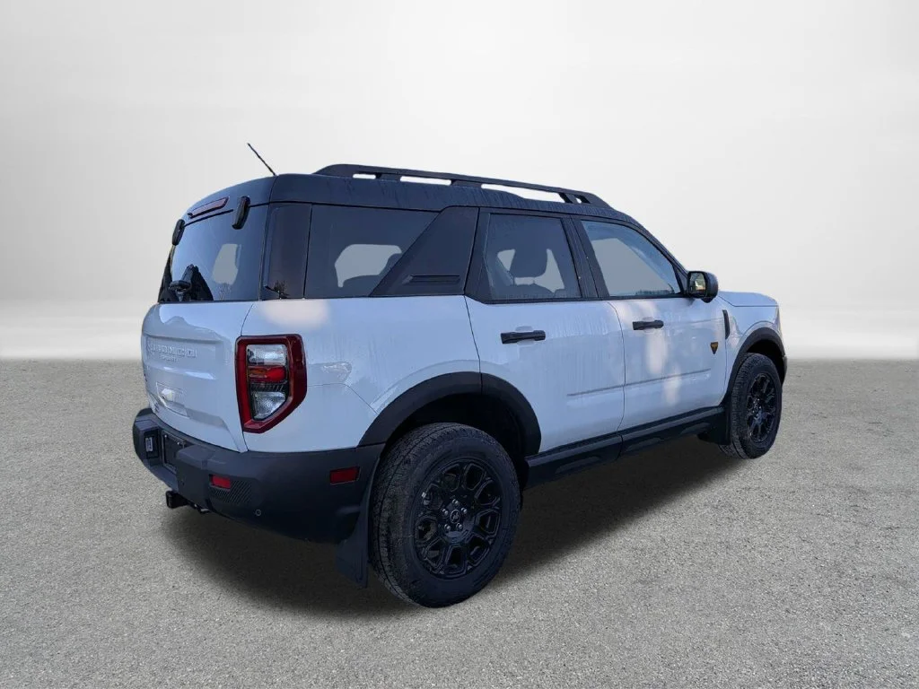 New 2026 Oxford White Ford Badlands® image 3